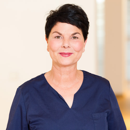 Claudia Schlieter